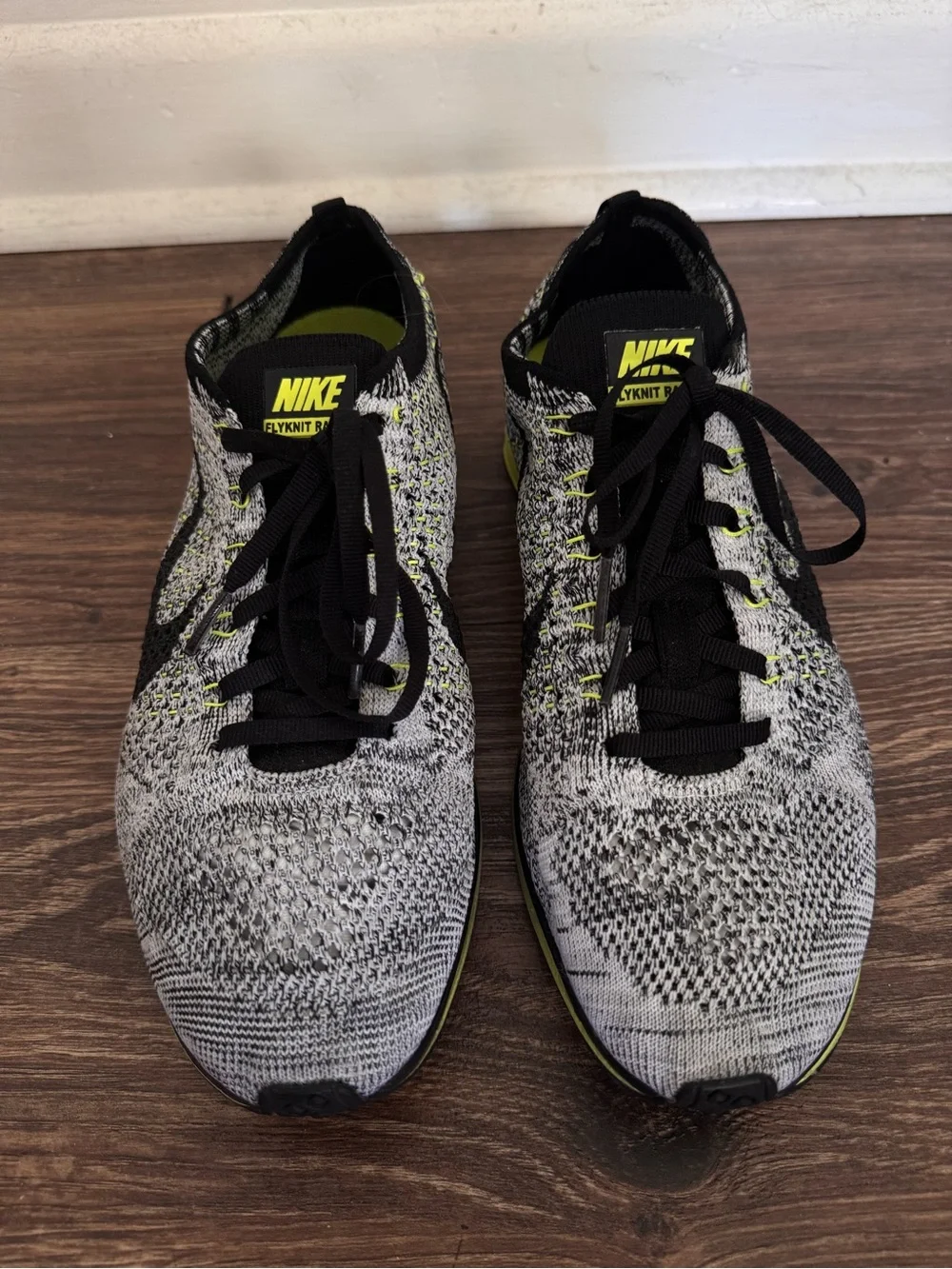 Nike Flyknit Racer Oreo Volt Black White Men’s Running Shoes - Size 9